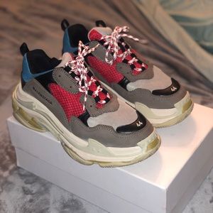Balenciaga Triple S